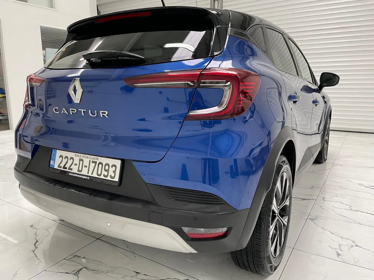 Renault Captur 2022 - Image 3
