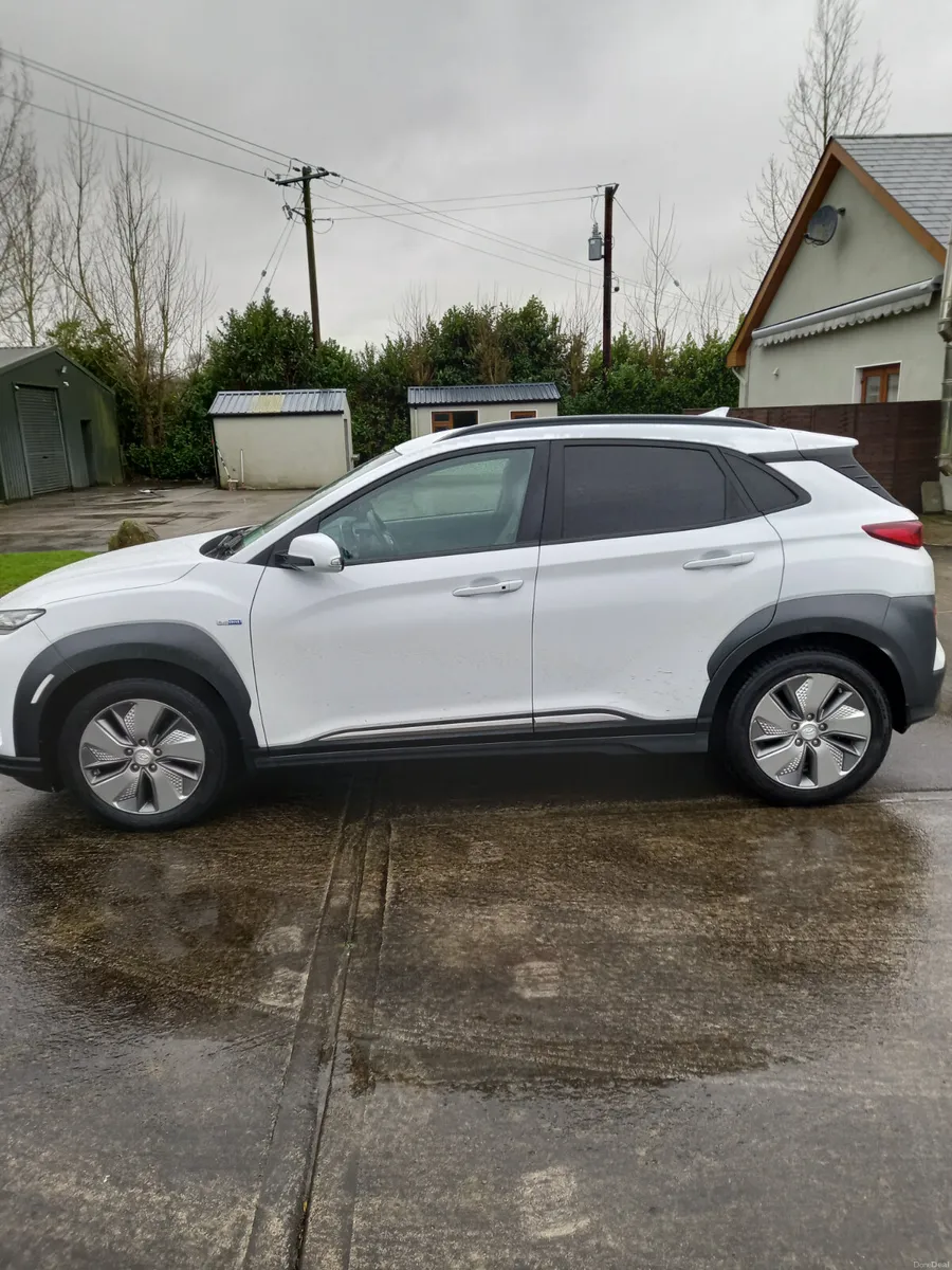 2021 Hyundai KONA Electric Automatic - Image 4