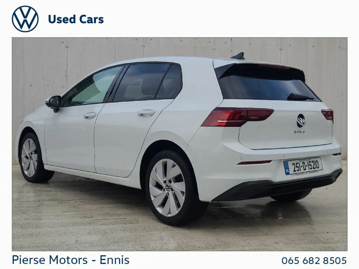 Volkswagen Golf GOLF LAUNCH EDITION 1.5 TSI 115HP - Image 4