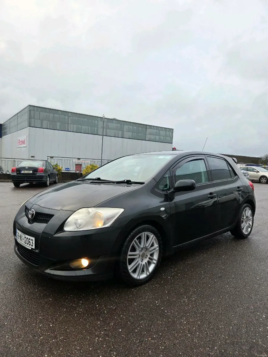 2009 TOYOTA AURIS SR 2 LITRE D4D. NEW NCT 10/26 - Image 2