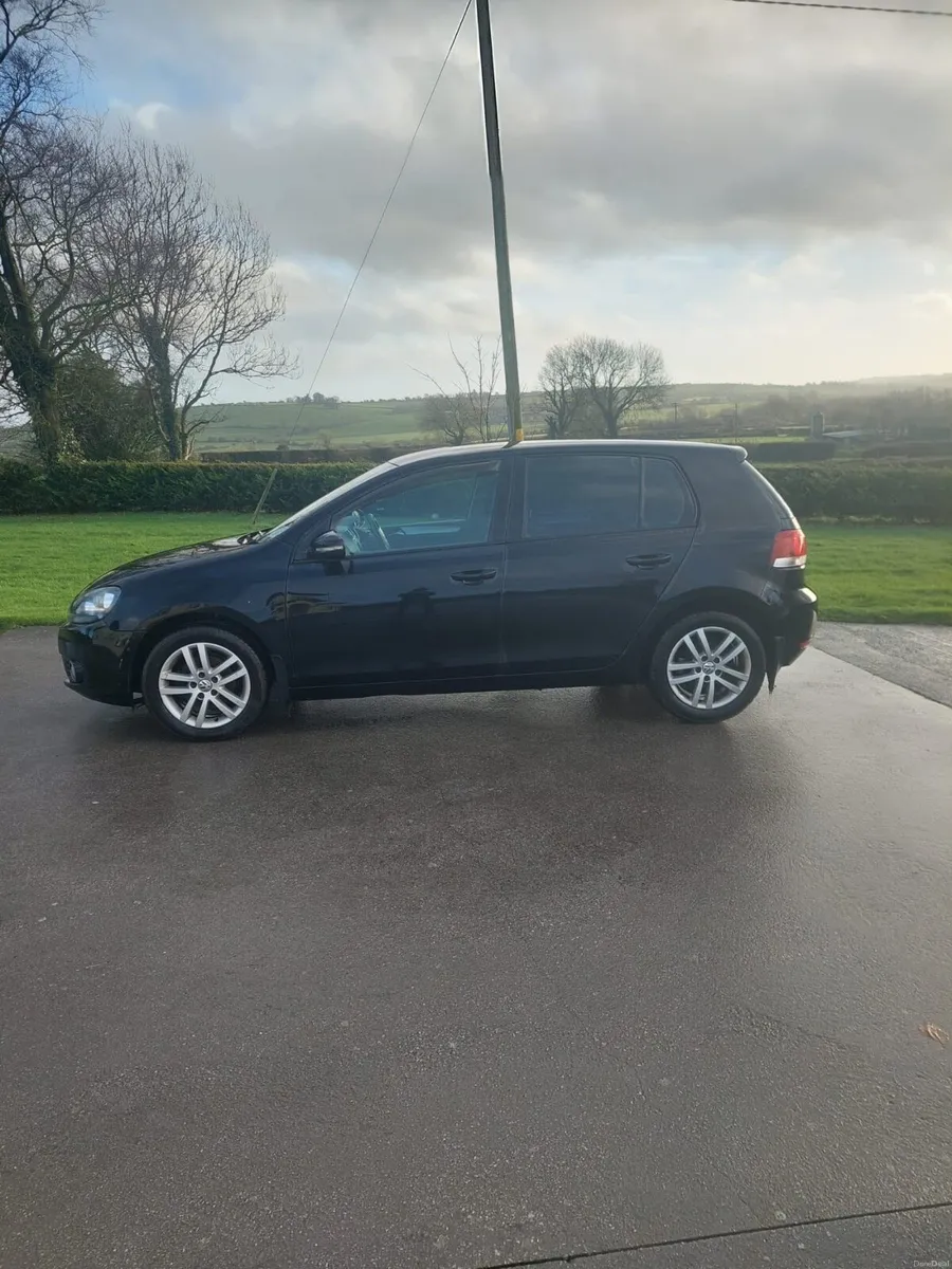 Volkswagen Golf 1.6 high line - Image 3