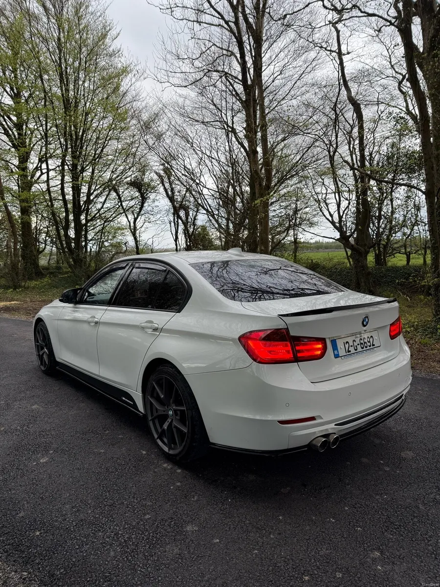 BMW 318d - Image 3