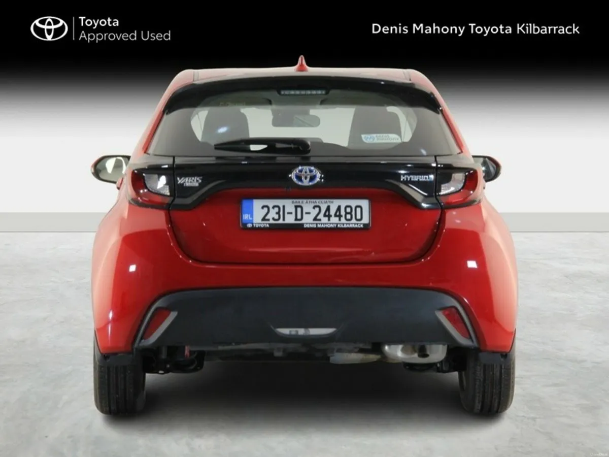 Toyota Yaris 1.5 HYBRID LUNA - Image 4