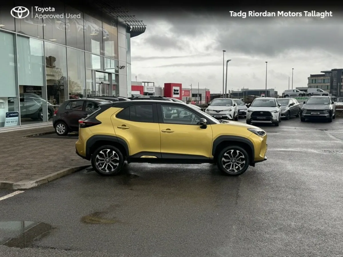 Toyota Yaris Cross LUNA SPORT - Image 3
