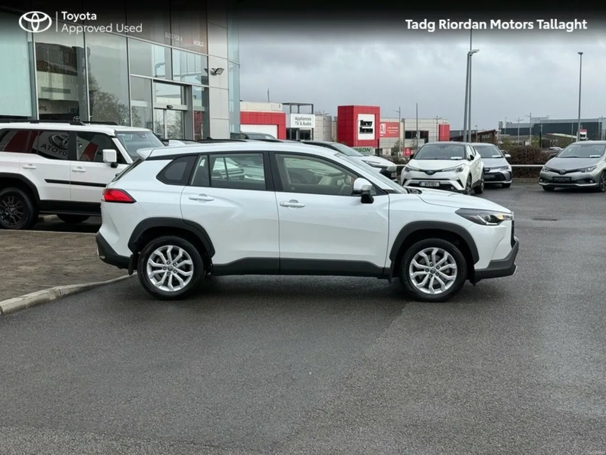 Toyota Corolla Cross LUNA 1.8 - Image 3