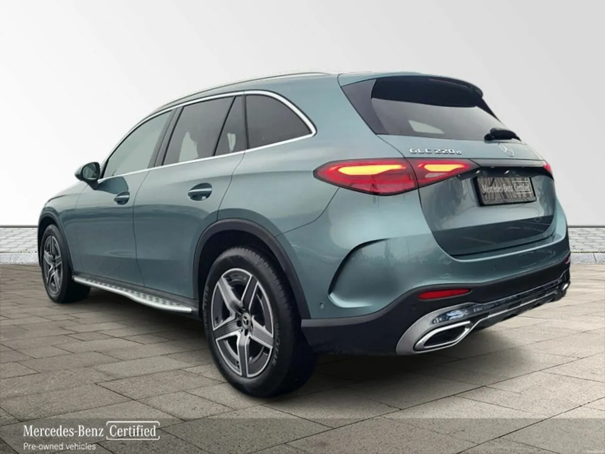Mercedes-Benz GLC GLC220d 4MATIC AMG Line AUTO *(V - Image 3