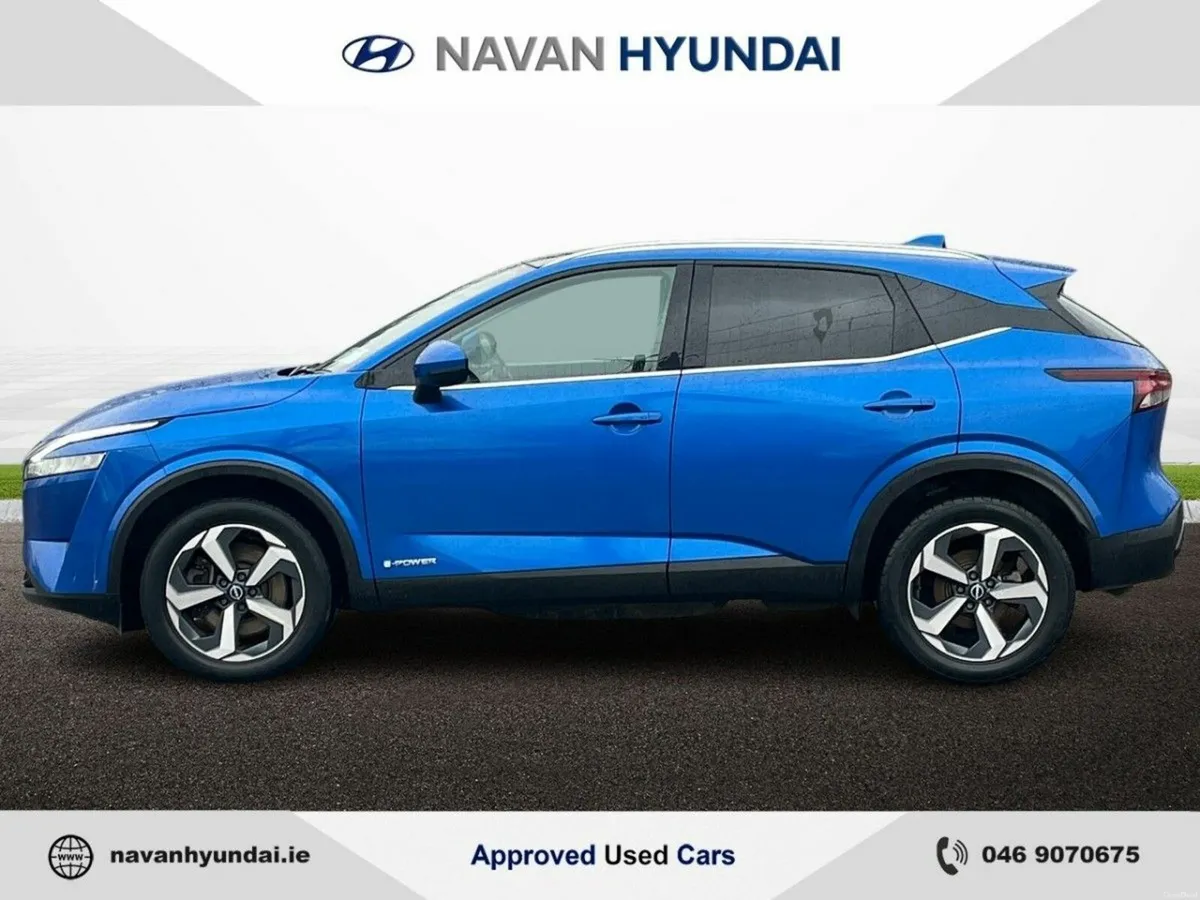 Nissan Qashqai ePOWER SV *AFFORDABLE TO RUN* - Image 4