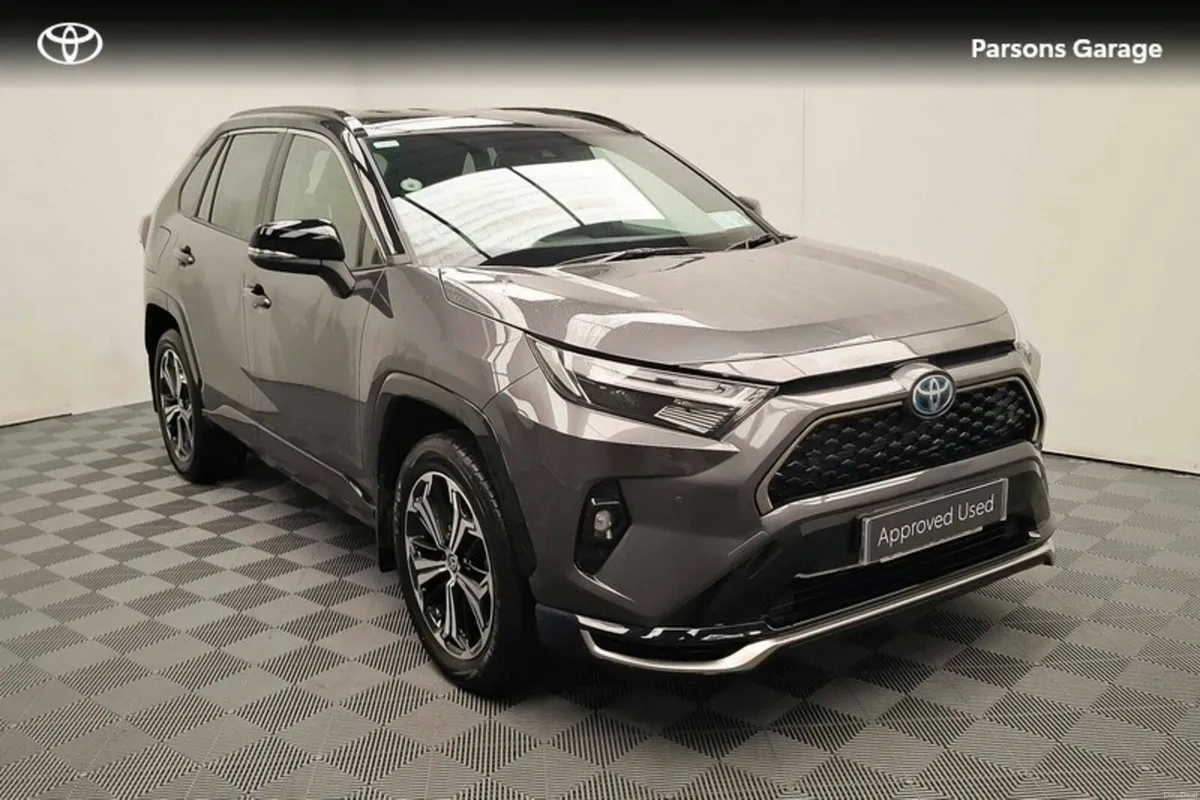 Toyota RAV4 RAV4 PLUG-IN HYBRID SPORT - Image 1