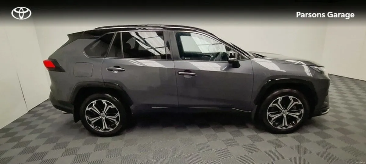 Toyota RAV4 RAV4 PLUG-IN HYBRID SPORT - Image 3