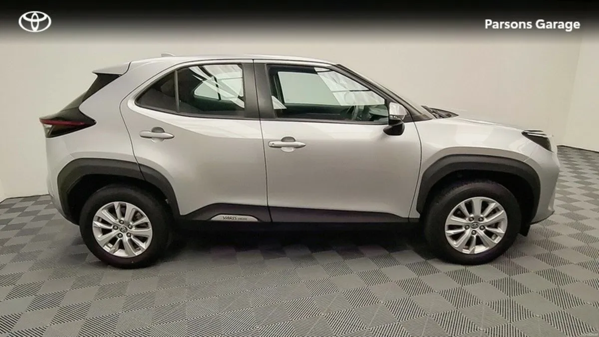 Toyota Yaris Cross 1.5 - Image 3