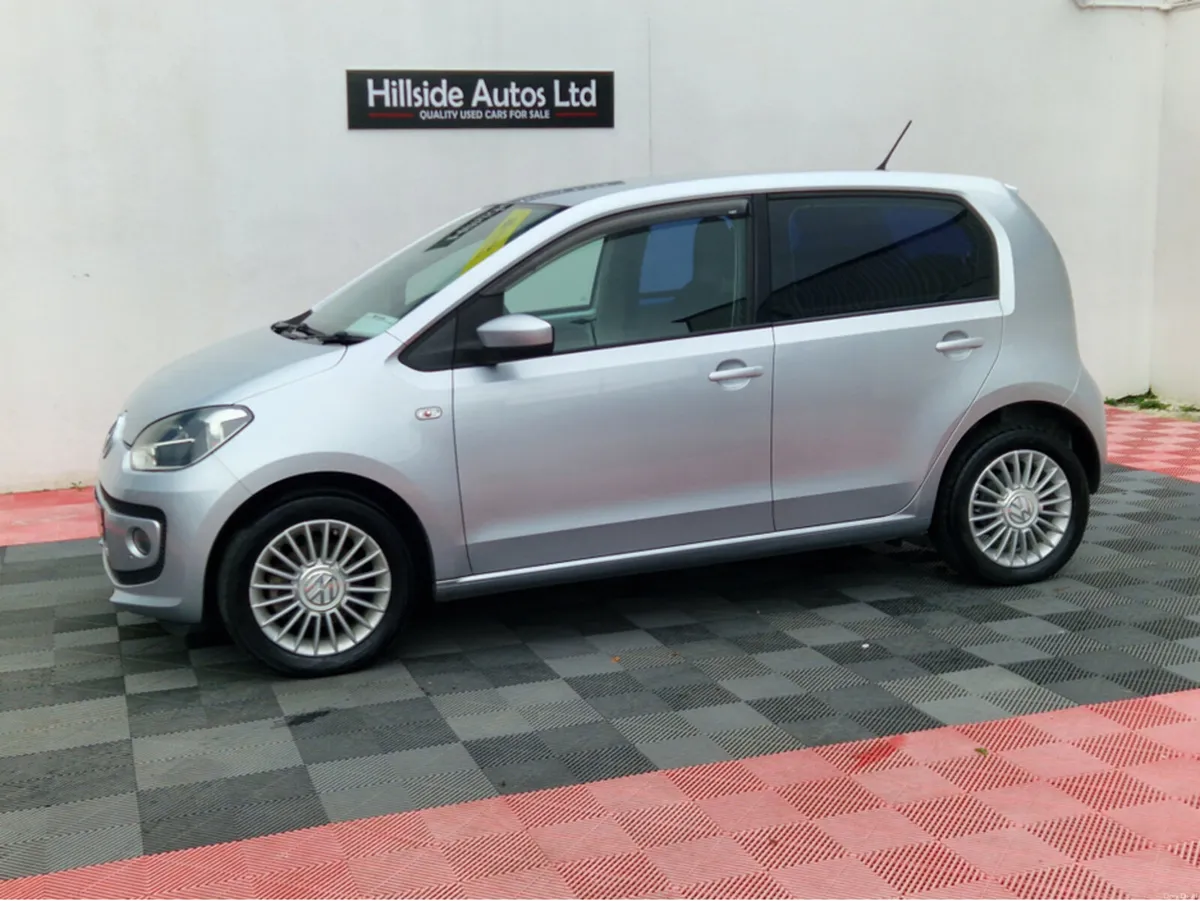 Volkswagen up! HIGHLINE 1.0 PETROL AUTOMATIC 5DR - Image 5