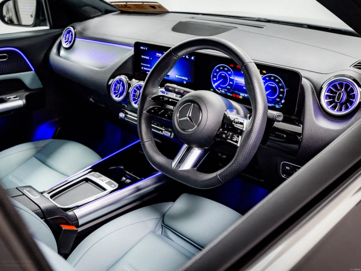 Mercedes-Benz EQA 250+ AMG Line Ececutive 70.5kWh - Image 2