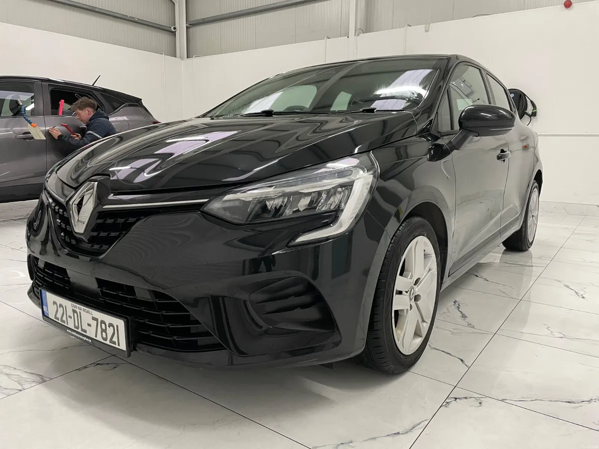 Renault Clio 2022 - Image 3