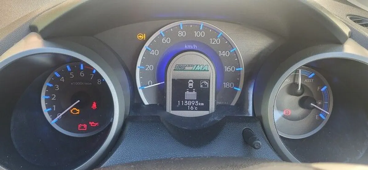 2011 Honda Fit - Image 2