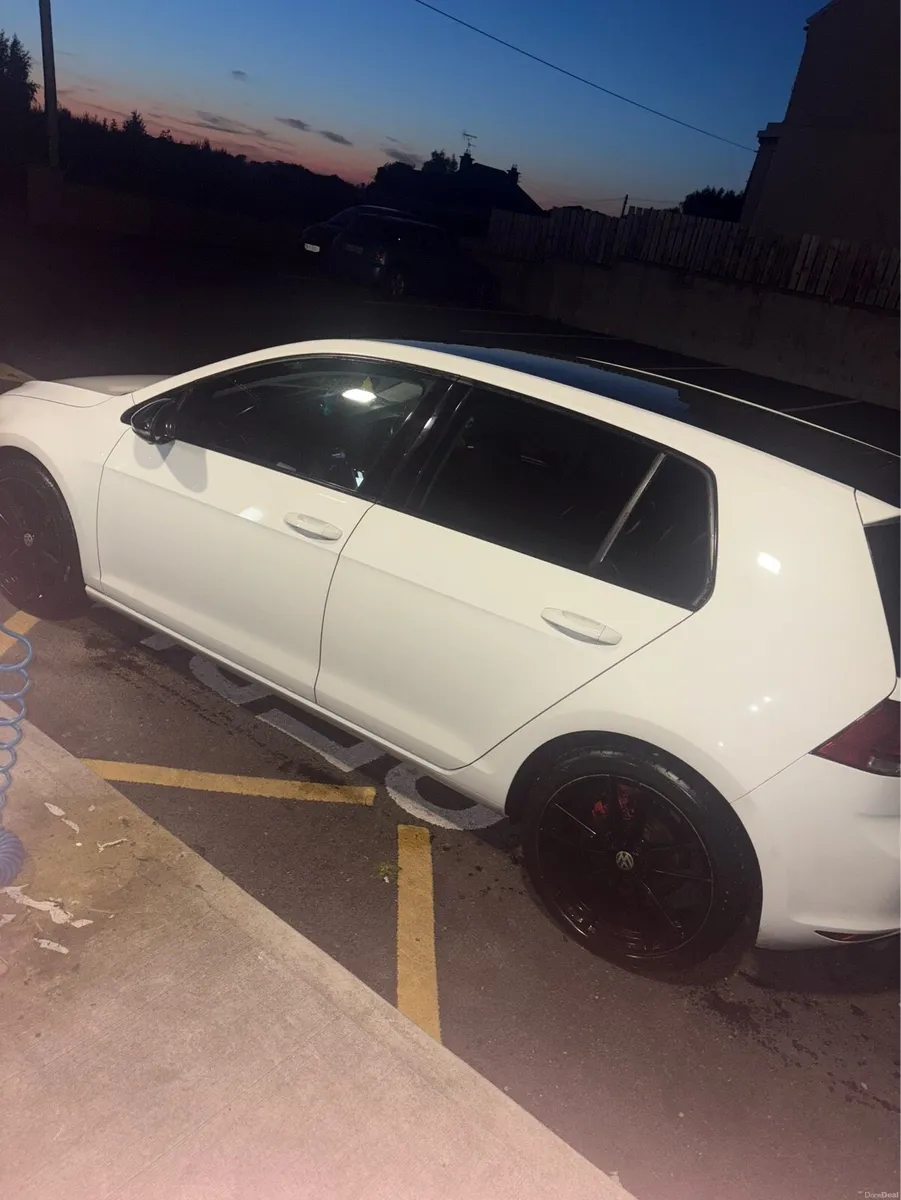 Volkswagen Golf - Image 3