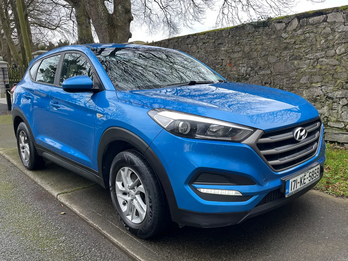 HYUNDAI TUCSON 1.7 CRDI BLUE - Image 2