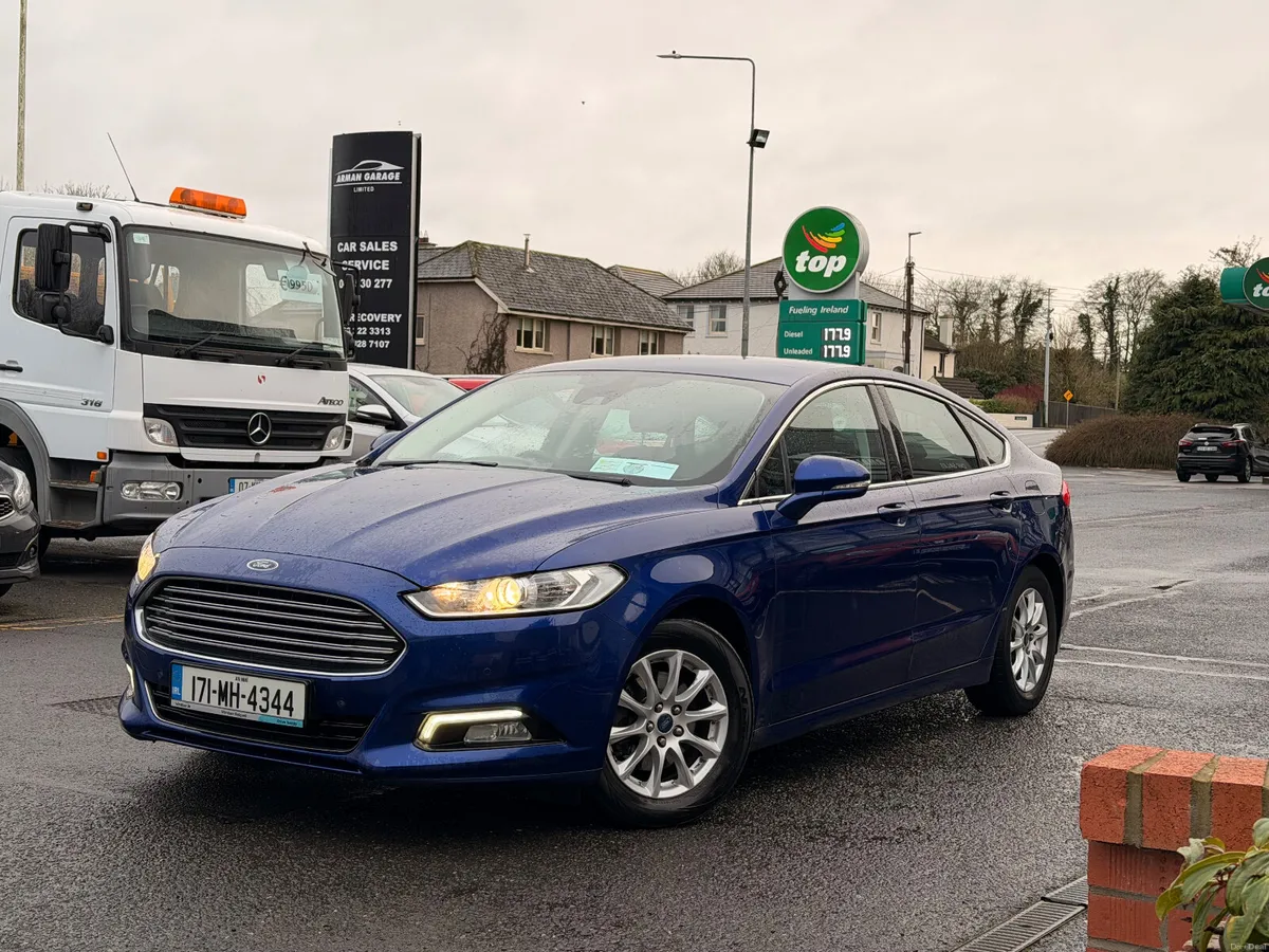 Ford Mondeo 2017 2.0 titanium edition - Image 2