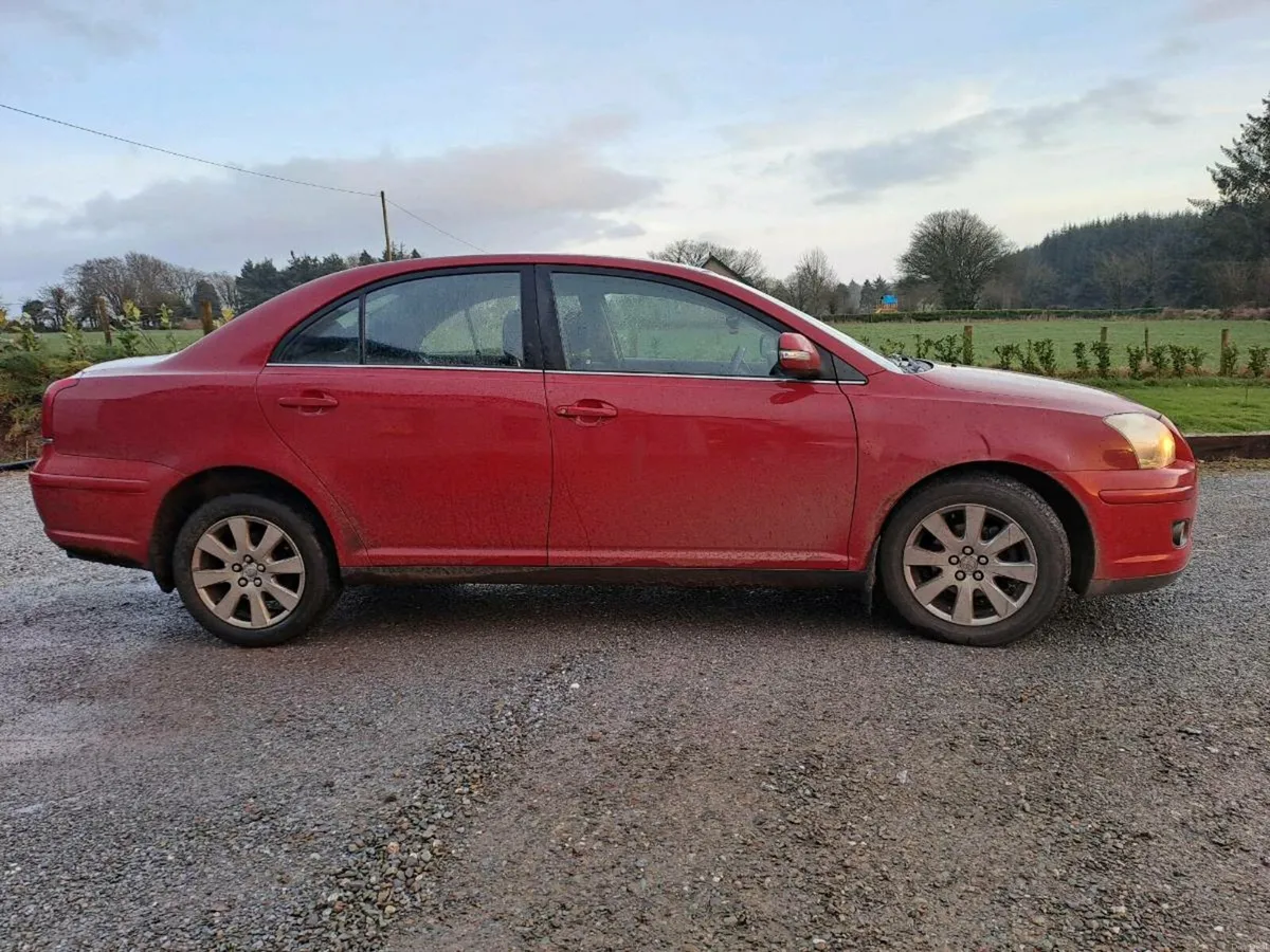 Toyota avensis - Image 2