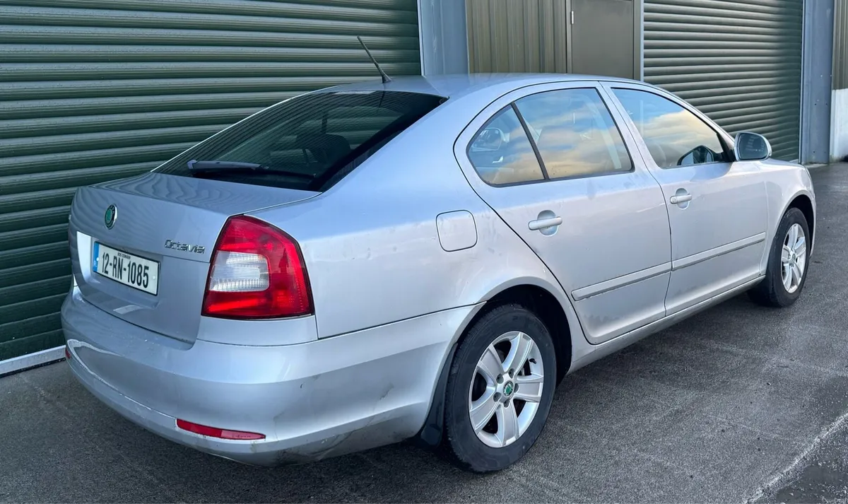2012 SKODA OCTAVIA 1.6 TDI - Image 4