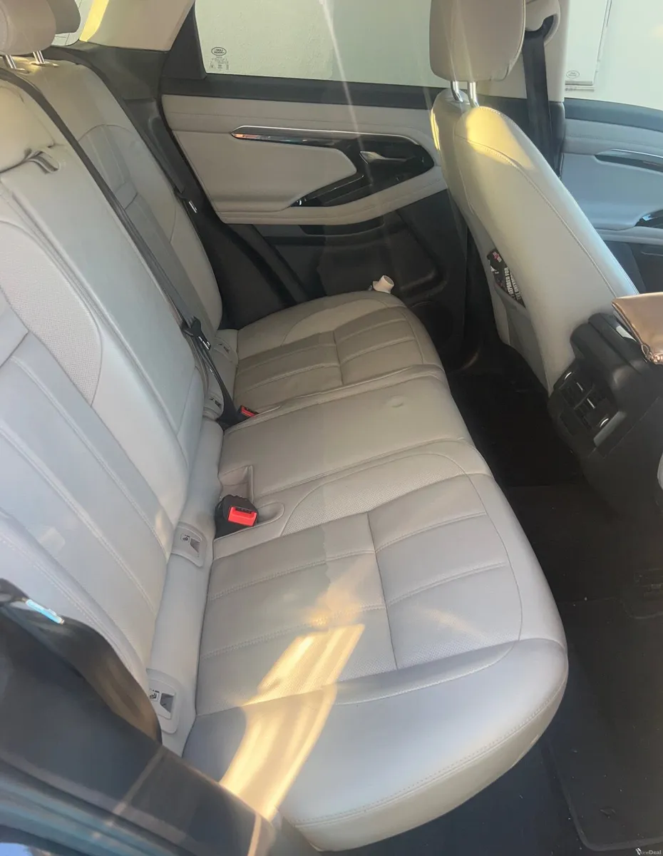 Land Rover Range Rover Evoque 2022 - Image 3