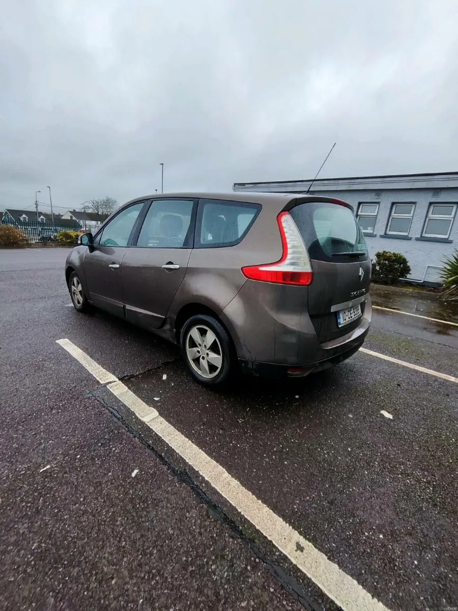 Renault Gran Scenic 1.5dci - Image 4