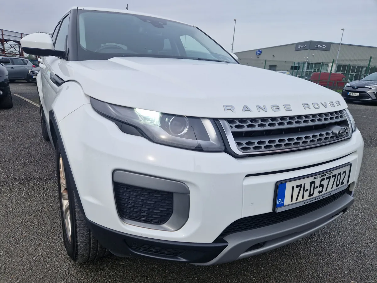 RANGE ROVER EVOQUE , VERY LOW KMS, PAN ROOF - Image 1