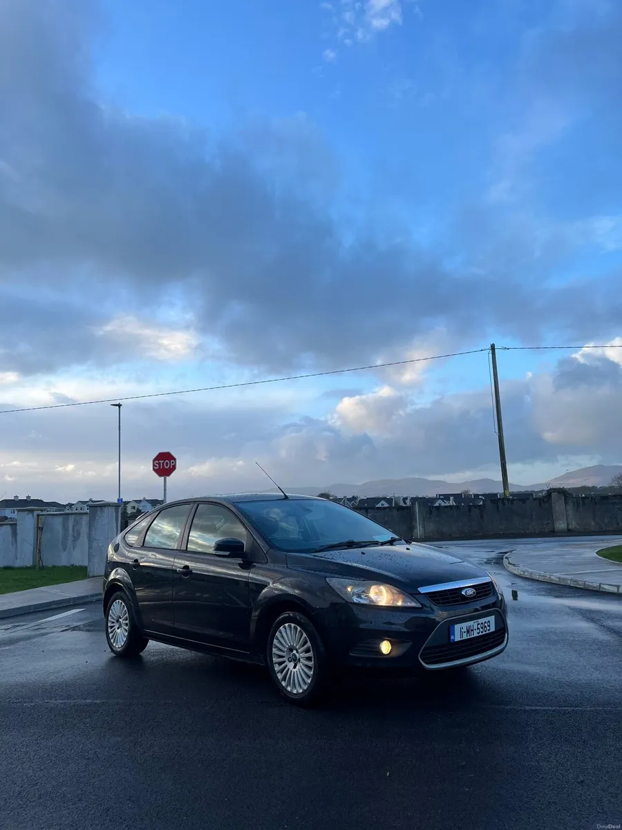 2011 Ford focus - Image 2