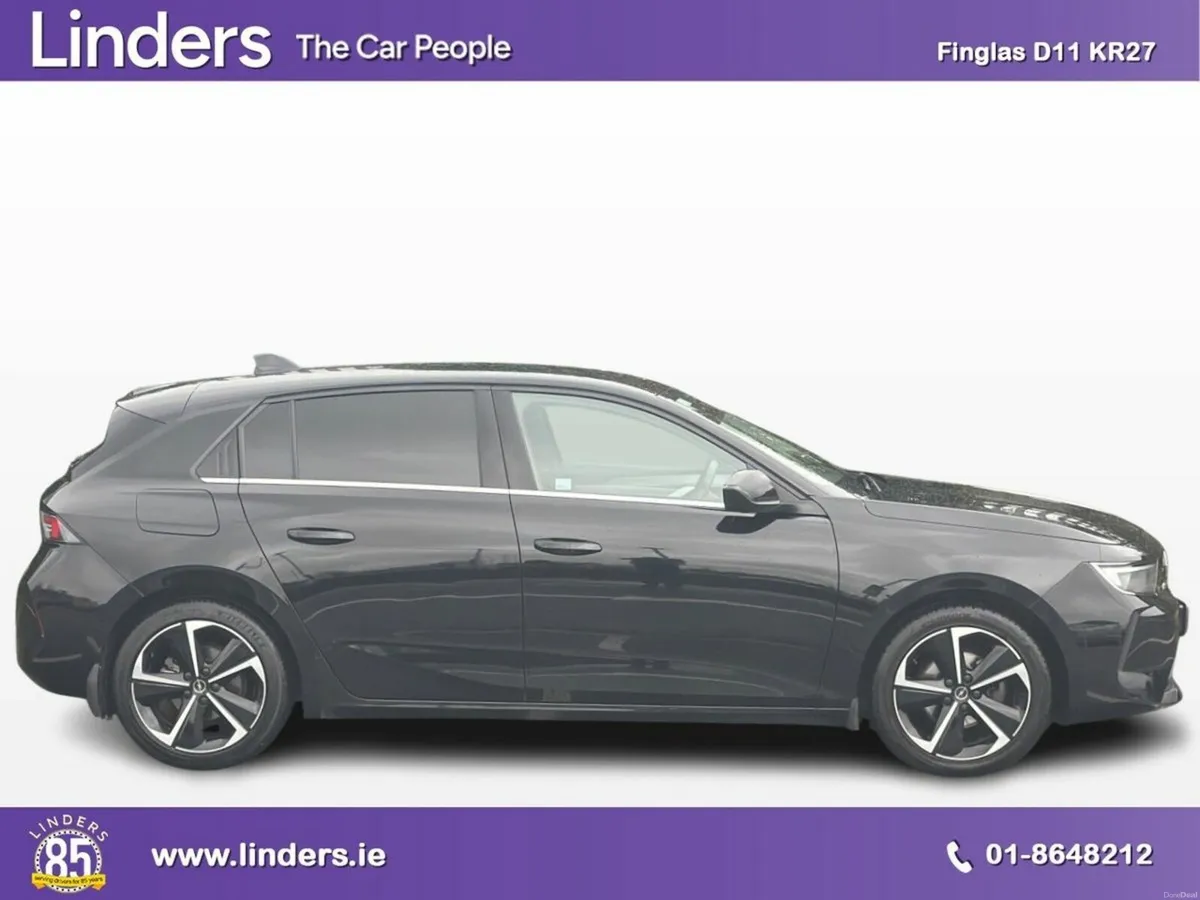 Opel Astra Elegance 1.2 Turbo 130PS 6 Speed - Image 4