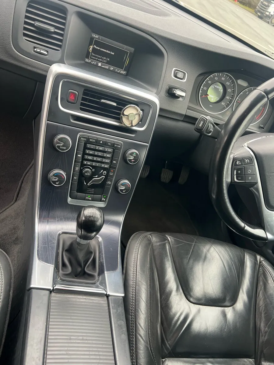 Volvo V60 D3 - Image 3