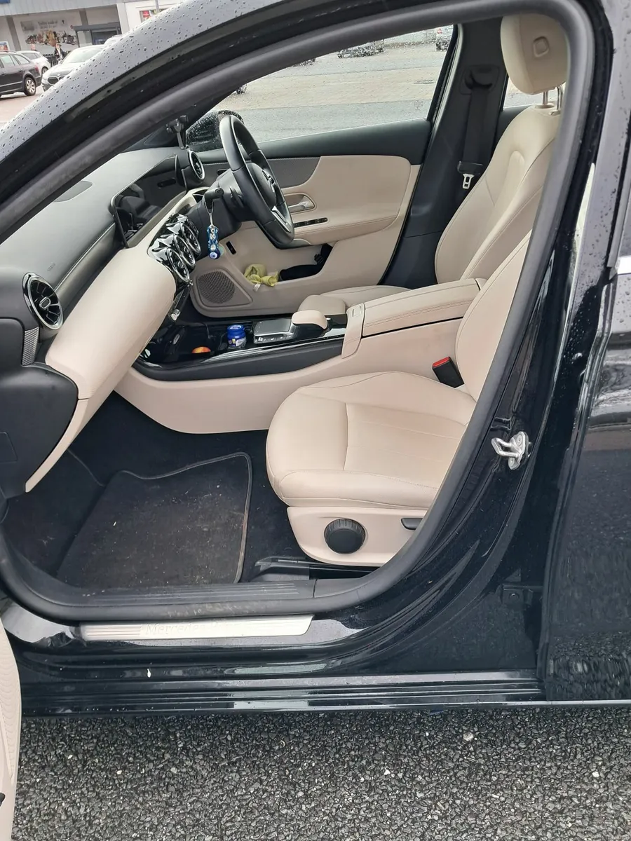 Mercedes-Benz A-Class 2022 - Image 2