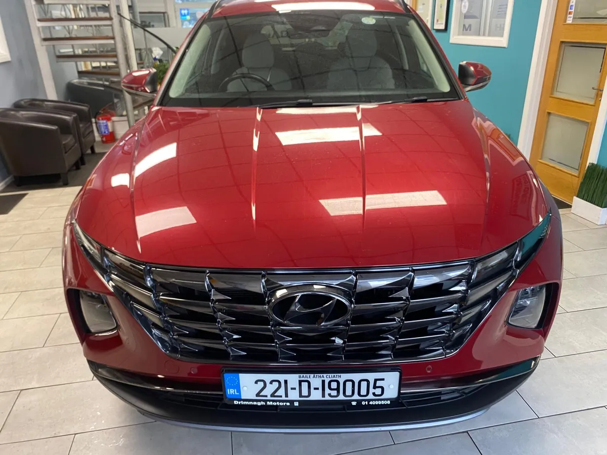 Hyundai Tucson 2022 hybrid executive plus 2 tone - Image 3