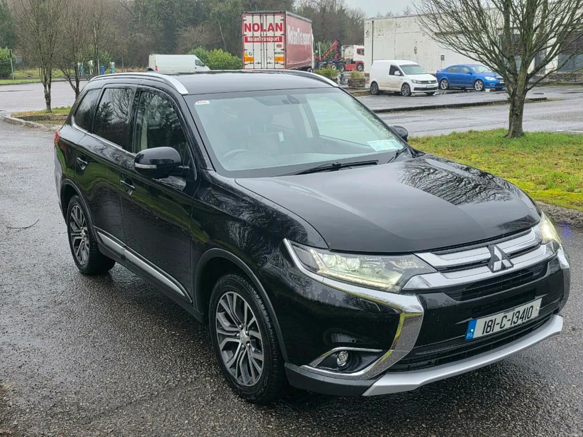 mitsubishi outlander 7 seat new nct full service - Image 3