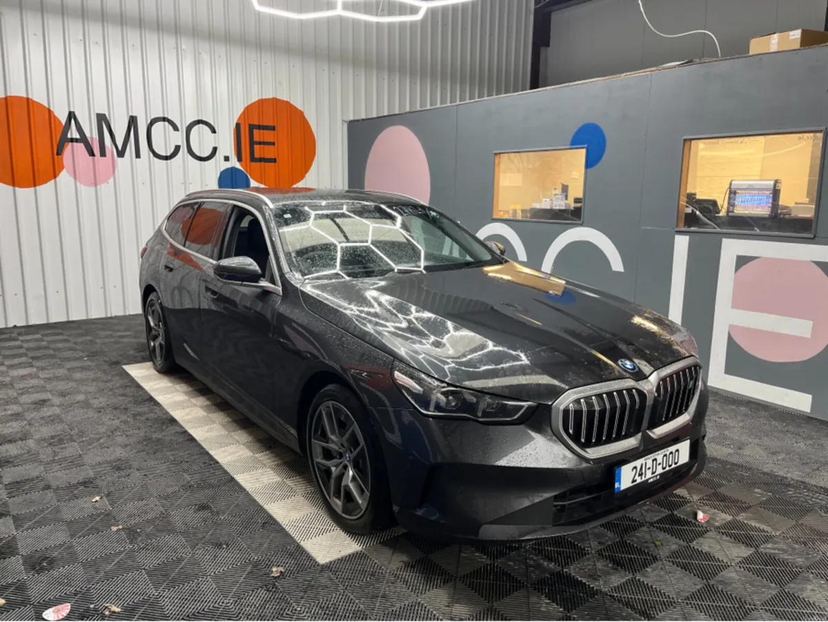 BMW i5 2024 BMW I5 EDRIVE40 TOURING EXCELLENCE ELE - Image 1