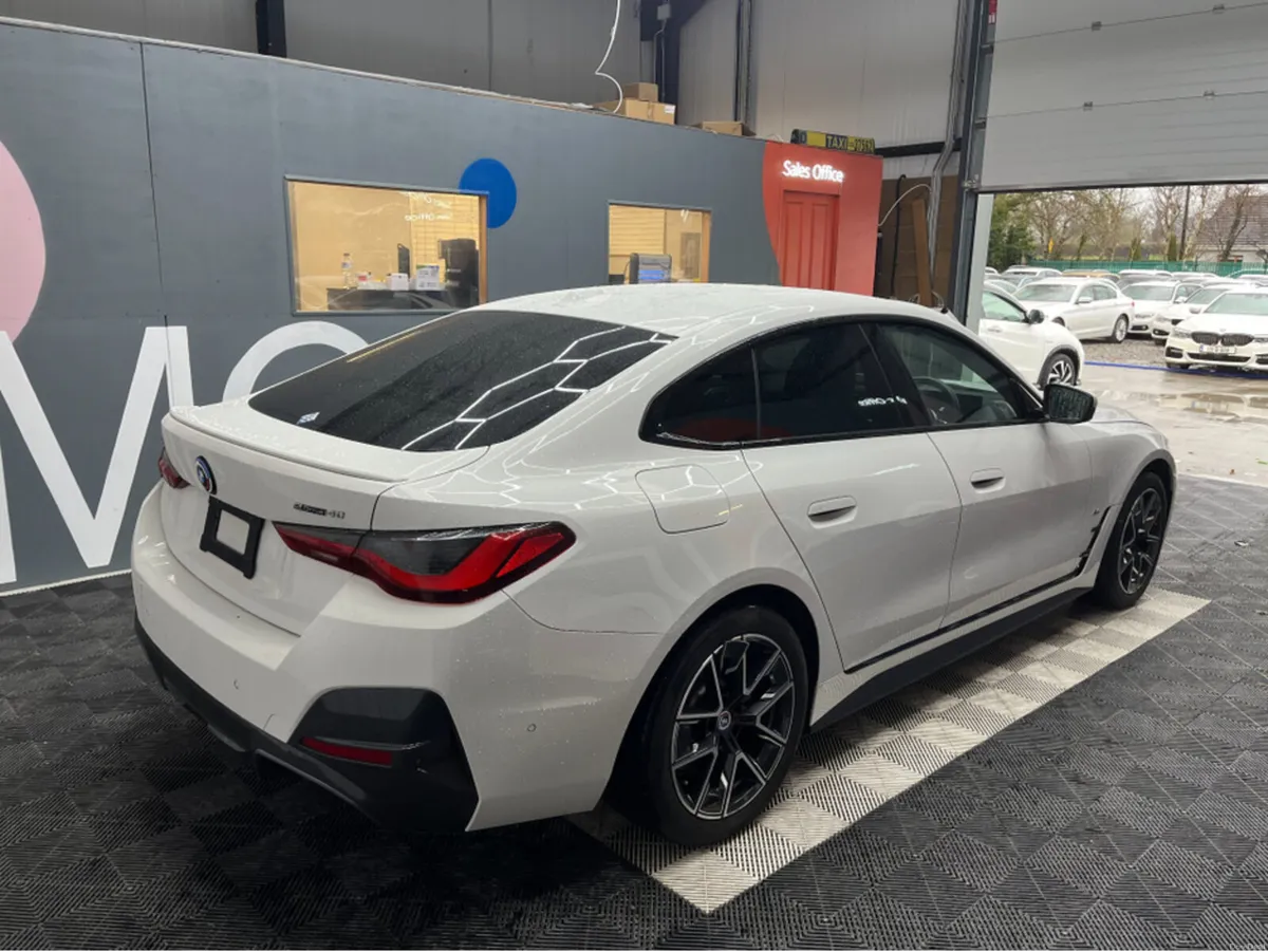 BMW i4 2022 BMW I4 ELECTRIC AUTOMATIC / CRUISE CON - Image 2