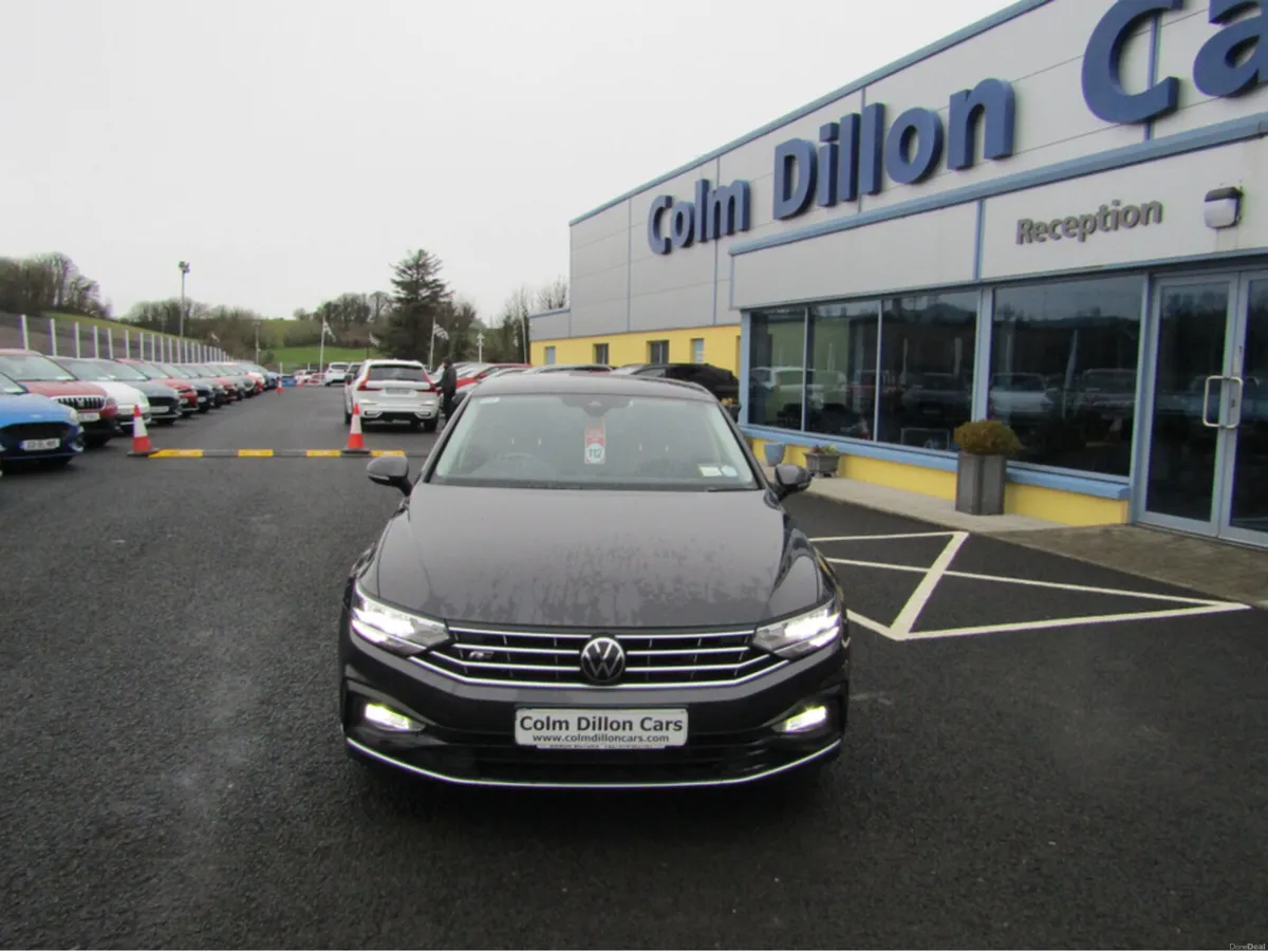 Volkswagen Passat R-LINE 2.0 TDI D7F 150 4DR AUTO - Image 4