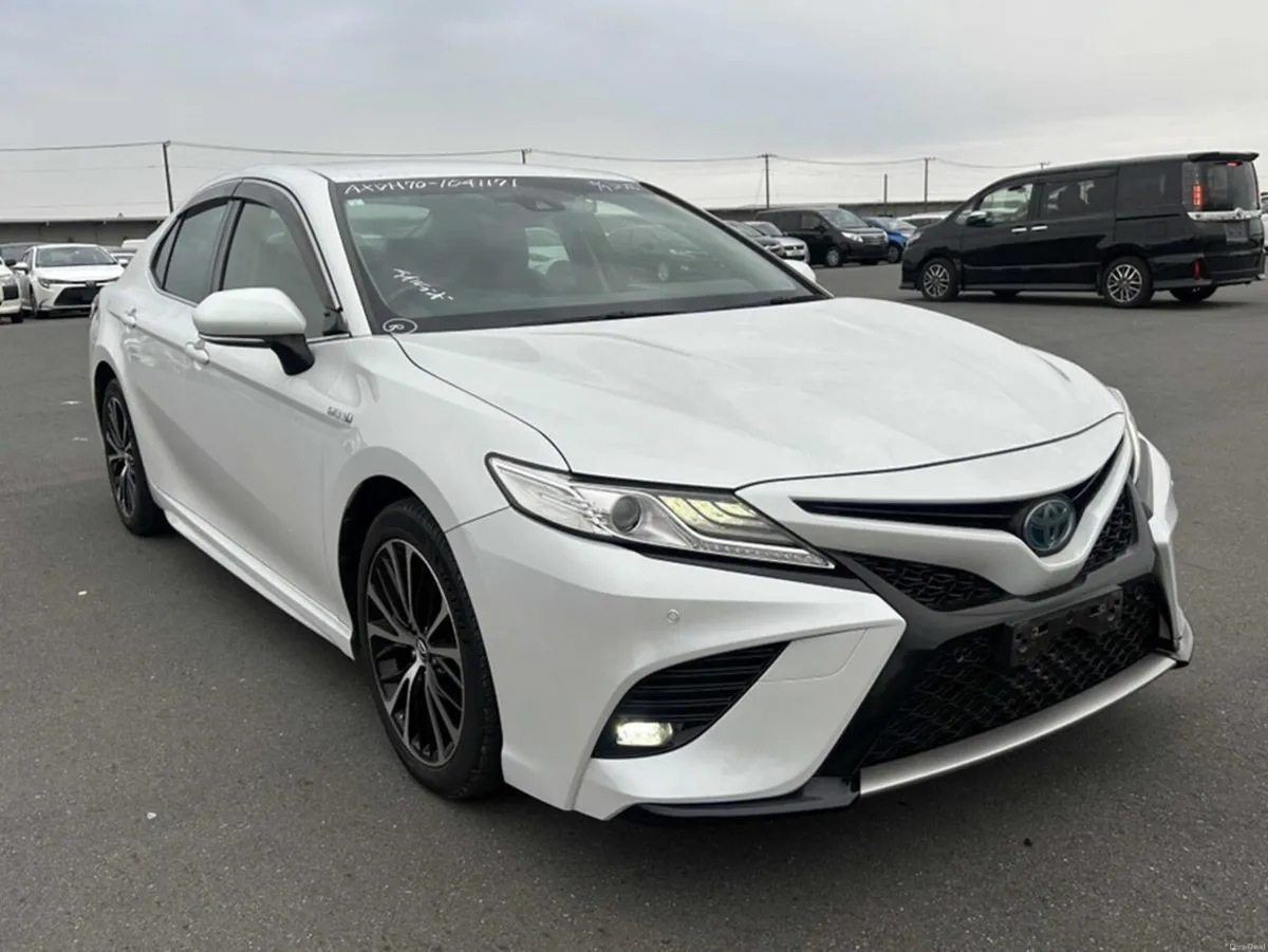 Toyota Camry WS AUTOMATIC HYBRID 2.5 PETROL //REVE