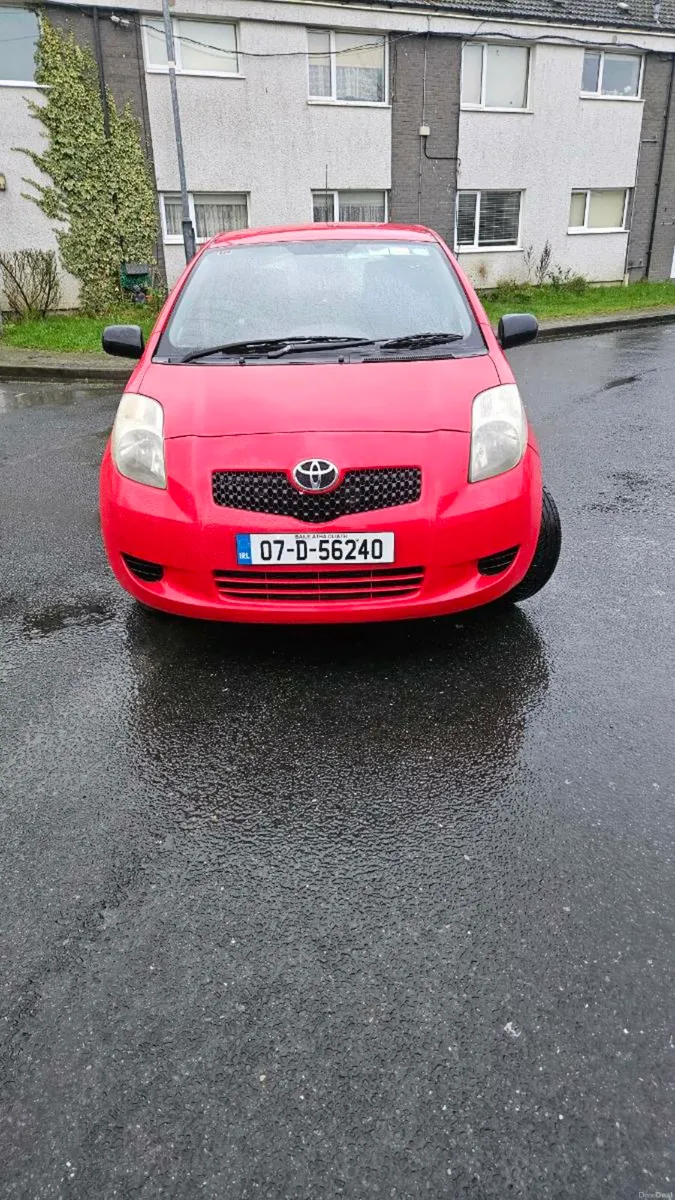 Toyota yaris - Image 4