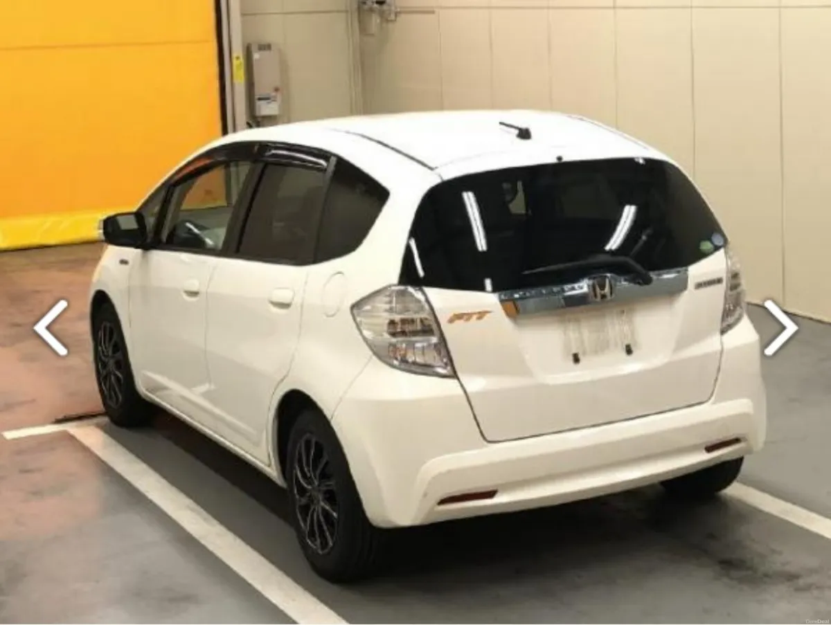 Honda Fit 1.3 Automatic Petrol Hybrid - Image 2
