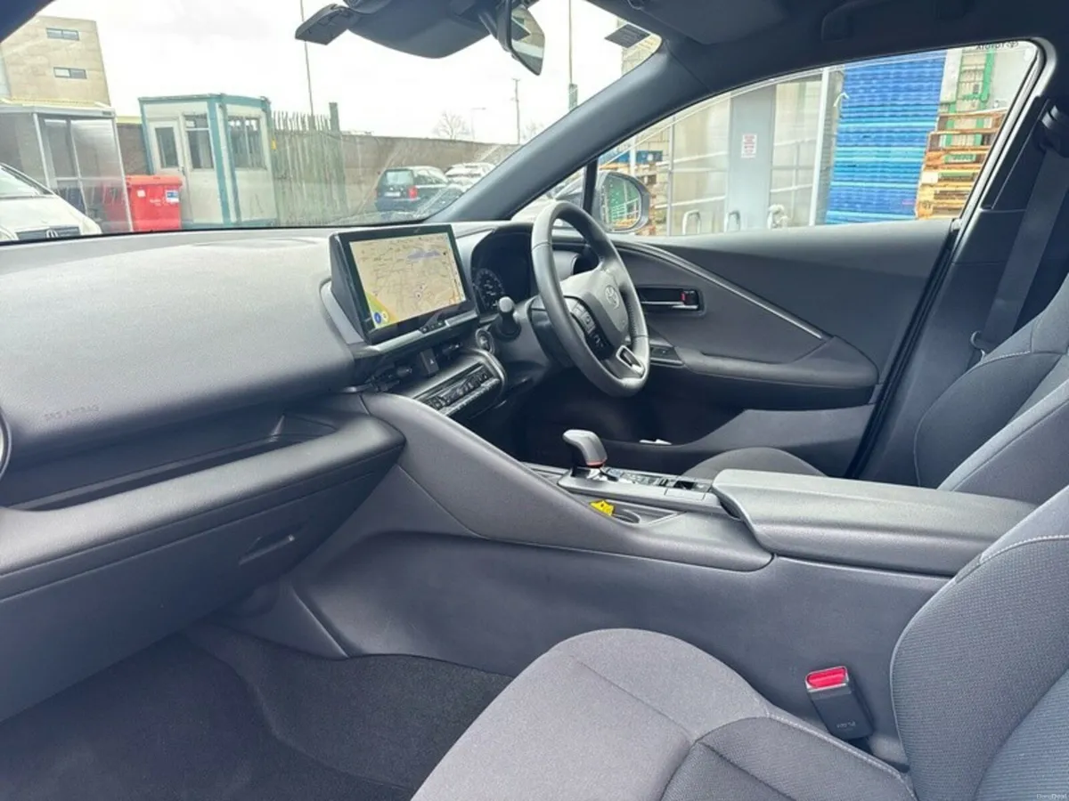 Toyota C-HR NEW MODEL HYBRID SPORT + // PANORAMIC - Image 6