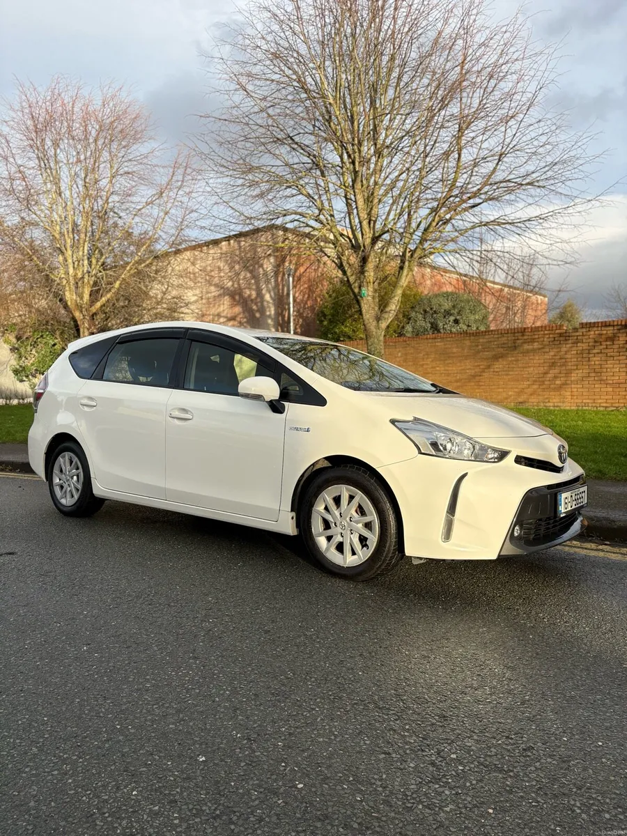 Toyota Prius - Image 1