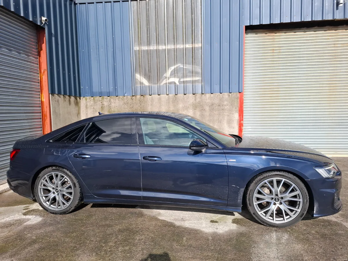 Audi A6 2021 Black edition 2.0tdi - Image 2