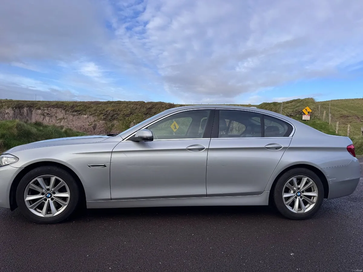 BMW 5-Series 2013 - Image 3