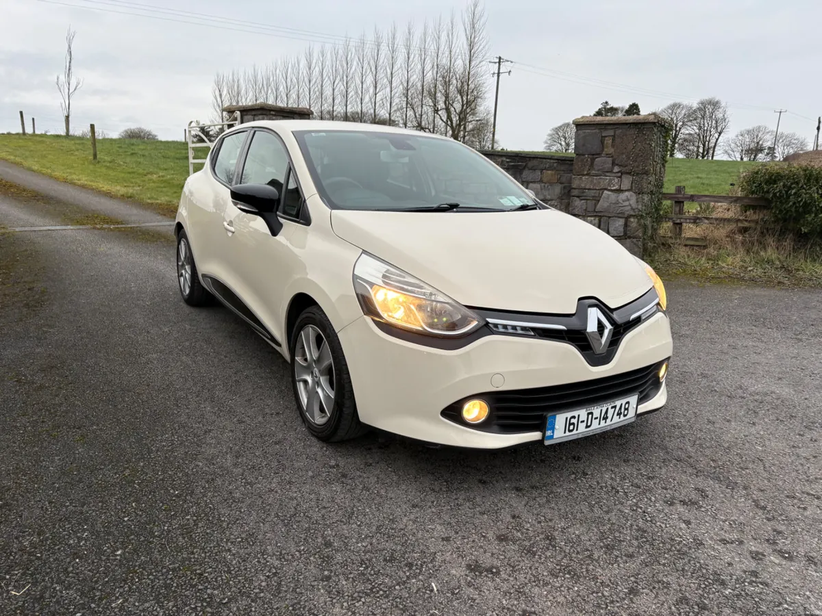 Renault Clio 2016 - Image 1