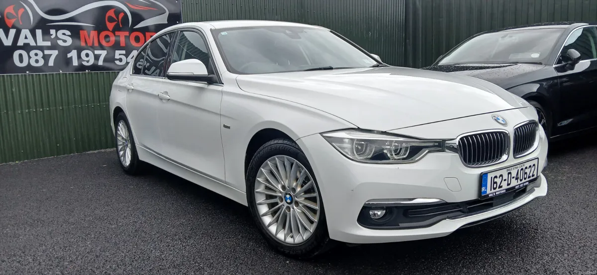 BMW 3-Series 2016 Luxury  Edition  Automatic - Image 2
