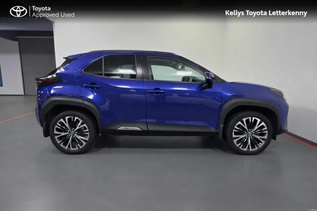 Toyota Yaris Cross YARIS CROSS SOL #134# - Image 3