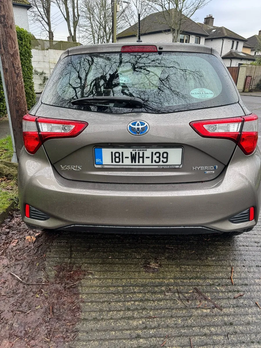 181 Toyota Yaris  Hybrid Luna 5 door (new NCT) - Image 3