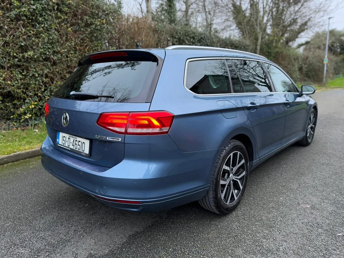 2015 Volkswagen Passat Business edition (DSG) - Image 2