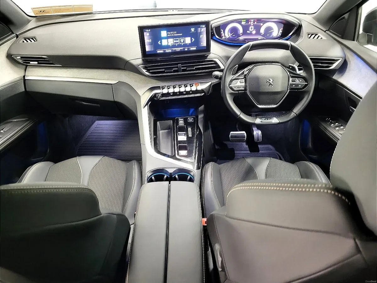 Peugeot 3008 1.2 Hybrid 136bhp E-DCS6 GT - Image 4