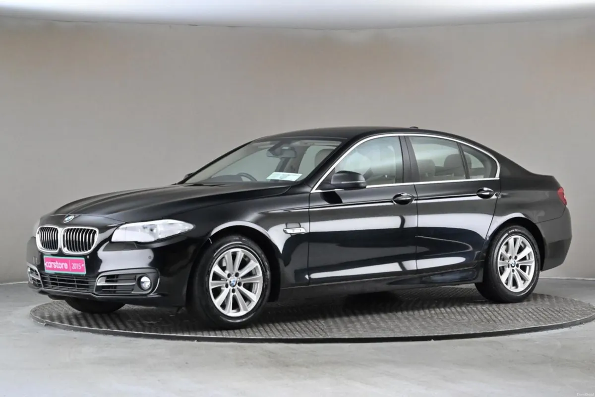 BMW 5-Series 520D SE 5E52 **BEIGE LEATHER** - Image 4