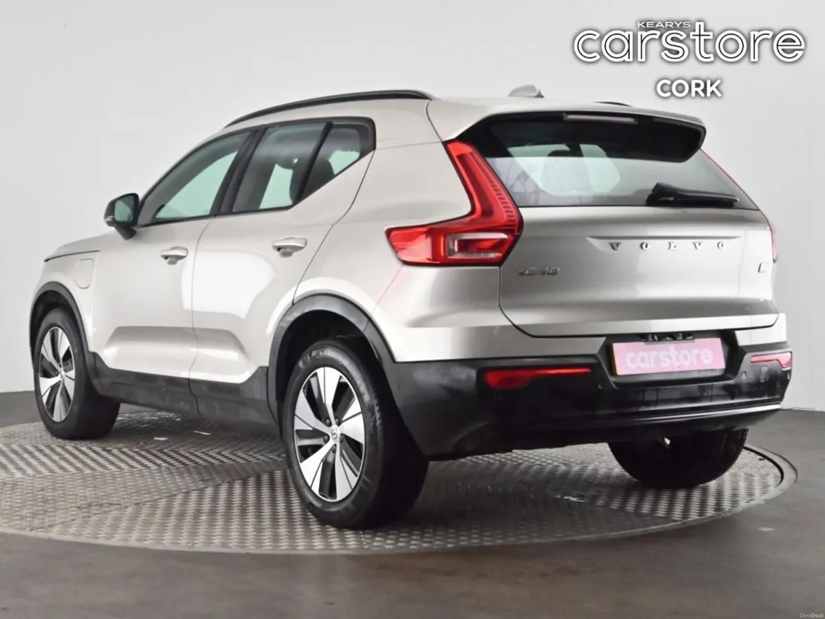 Volvo XC40 Xc40 + T4 Recharge Auto  Plus  Recharge - Image 3